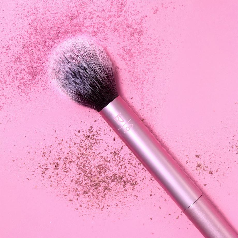 REAL TECHNIQUES  Blush Brush 