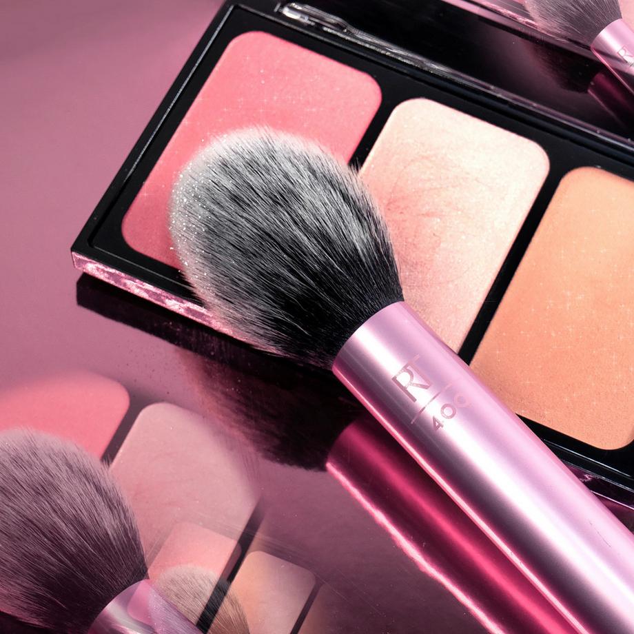 REAL TECHNIQUES  Blush Brush 