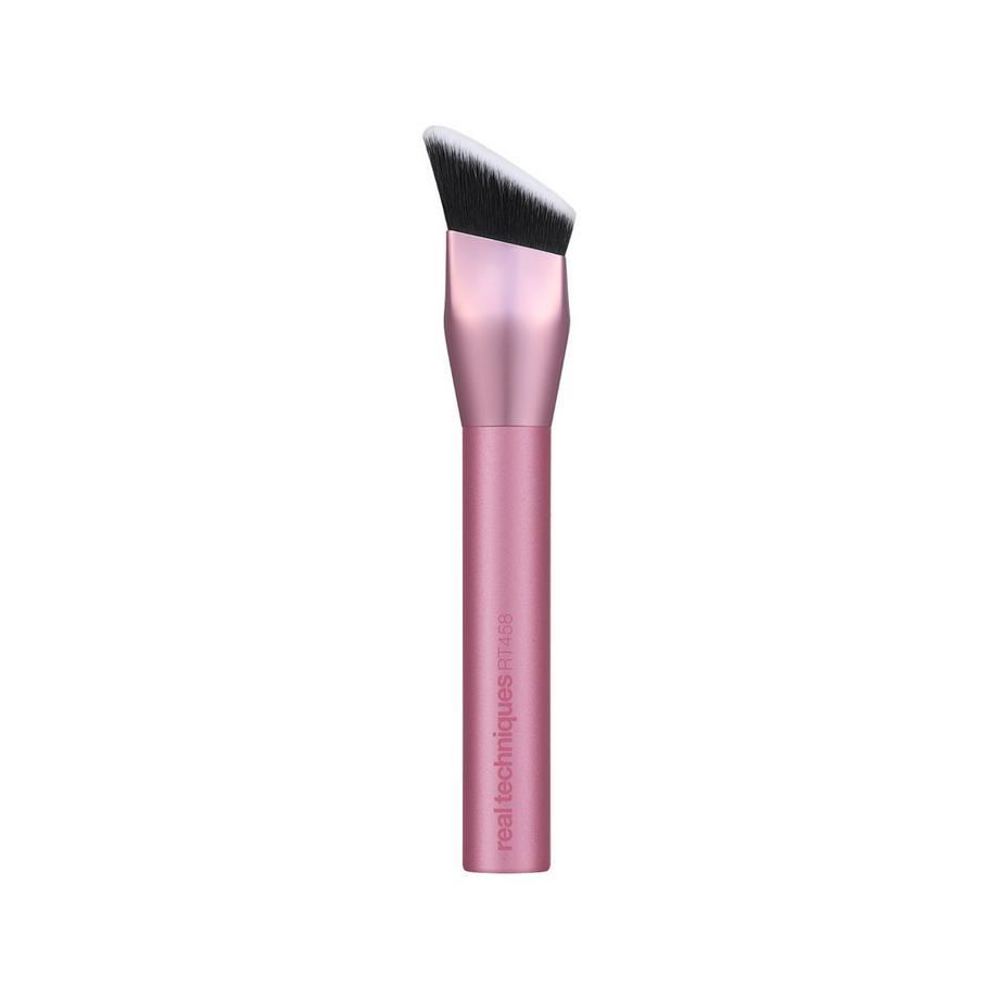 Cheek Hugging Contour Brush