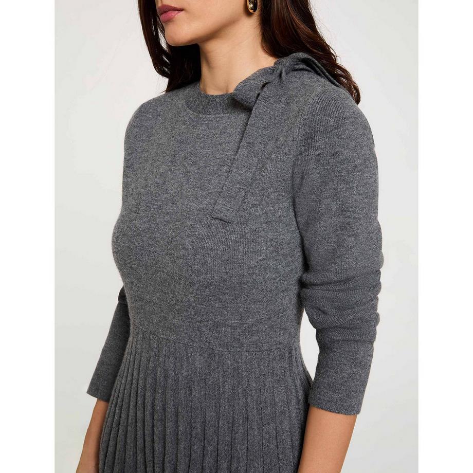 MORGAN Geripptes Kleid mit langen Ärmeln und Faltenrock  