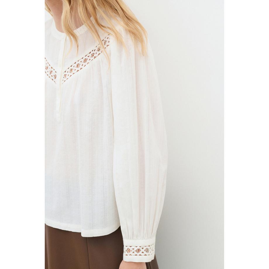 Caroll Blouse à manches longues avec détails en dentelle  