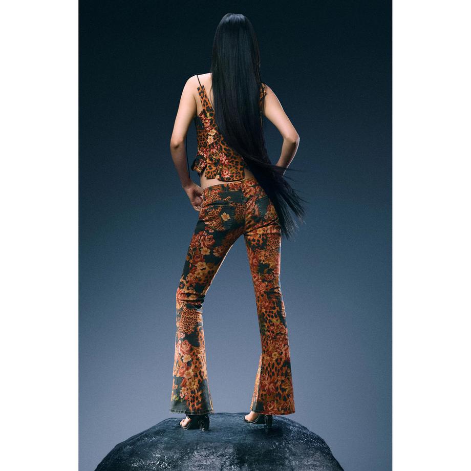 Desigual Jeans a gamba ampia con stampa floreale  