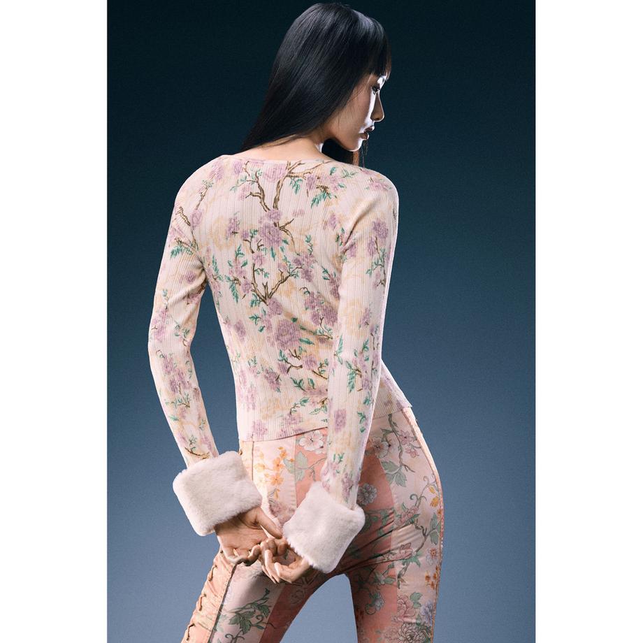 Desigual Pull à Imprimé Floral avec Poignets en Fausse Fourrure  