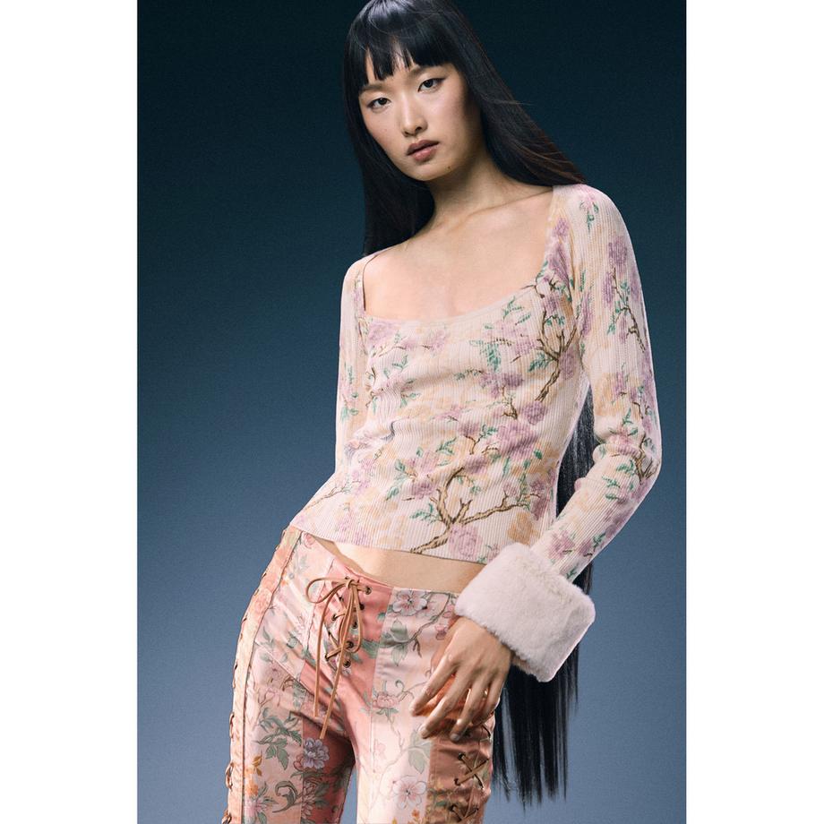 Desigual Pull à Imprimé Floral avec Poignets en Fausse Fourrure  