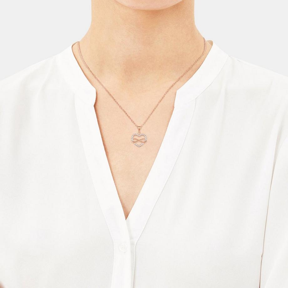 s. Oliver  Collier avec pendentif 