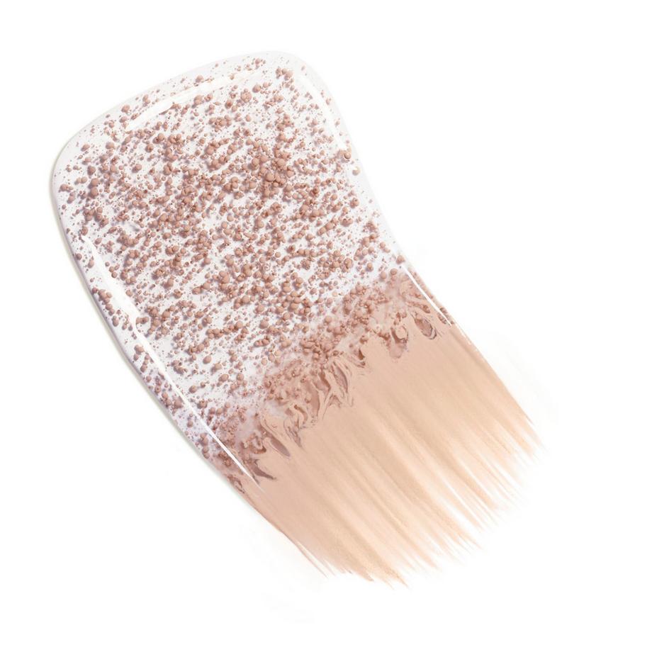 CHANEL LES BEIGES EAU DE TEINT EAU DE TEINT FRESCA ALLE MICROSFERE DI PIGMENTI. EFFETTO PELLE NUDA. RISULTATO RADIOSO E NATURALE 