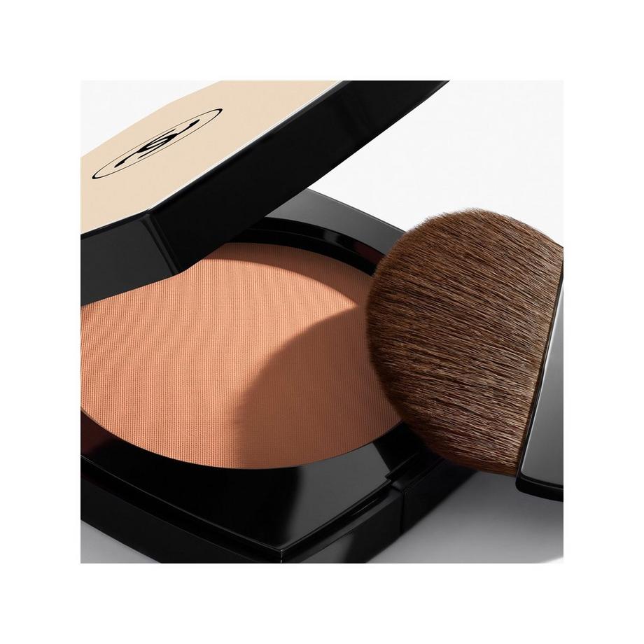 CHANEL LES BEIGES POUDRE POUDRE BELLE MINE NATURELLE POLVERE EFFETTO RADIOSO E NATURALE 