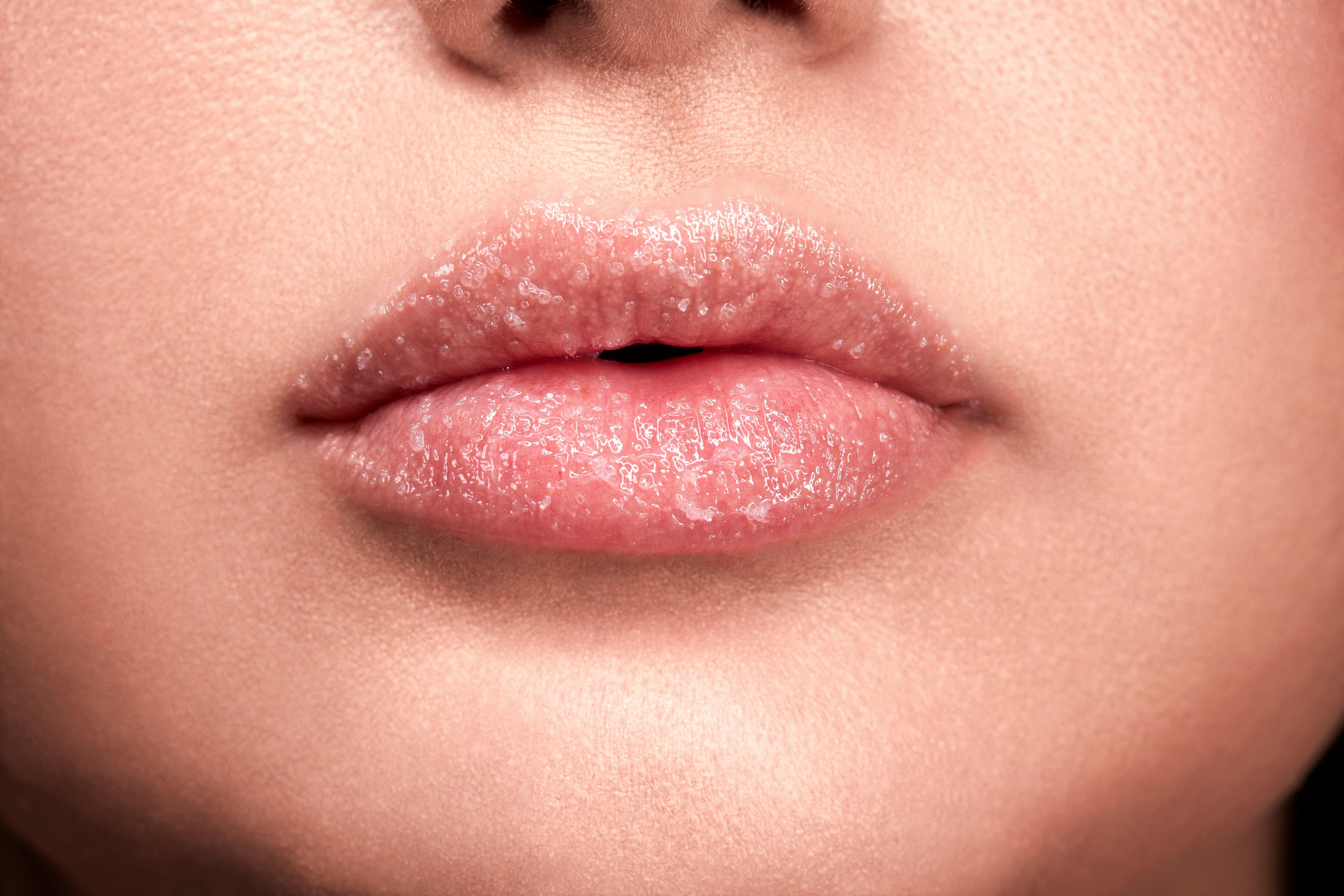 NYX-PROFESSIONAL-MAKEUP  Lip  Scrub - Thisiseverything 