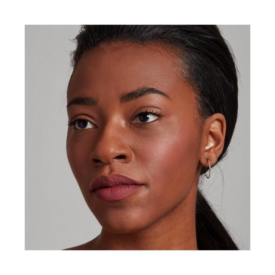 NYX-PROFESSIONAL-MAKEUP  Soft Matte Lip Cream 