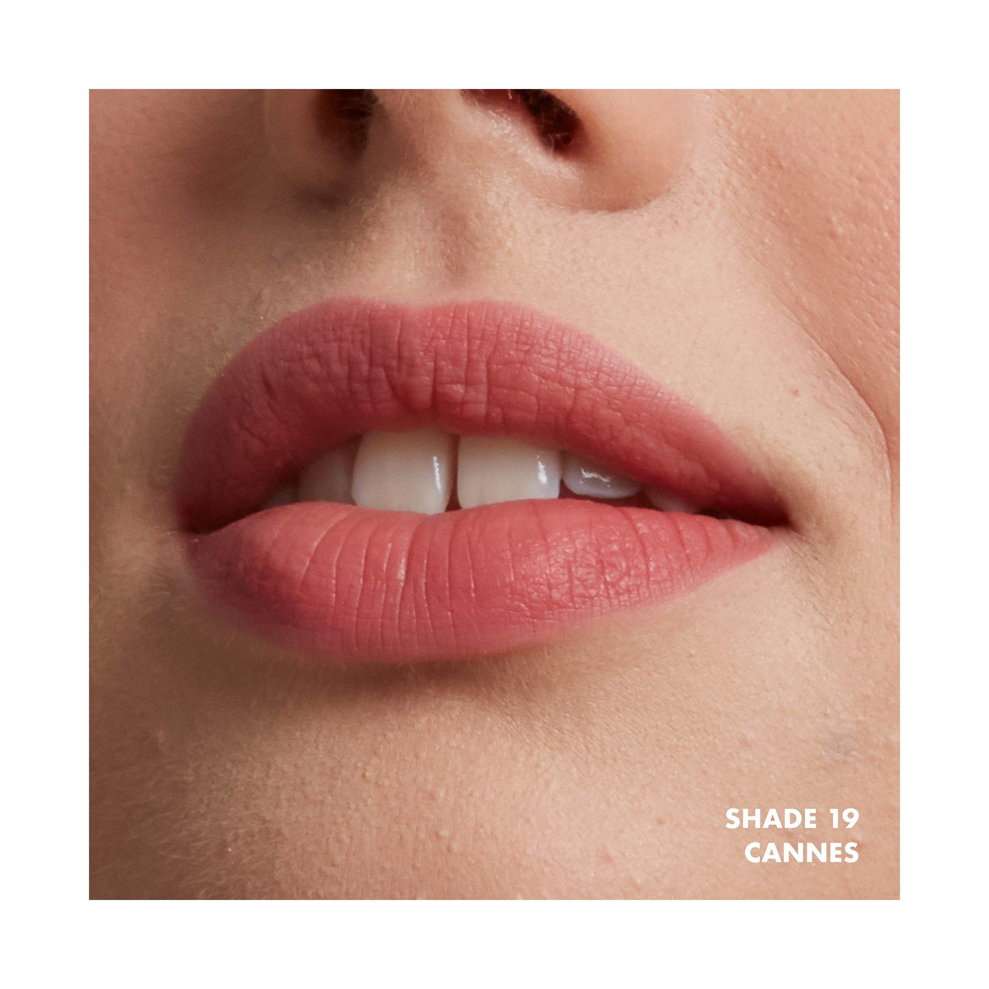 NYX-PROFESSIONAL-MAKEUP  Soft Matte Lip Cream 