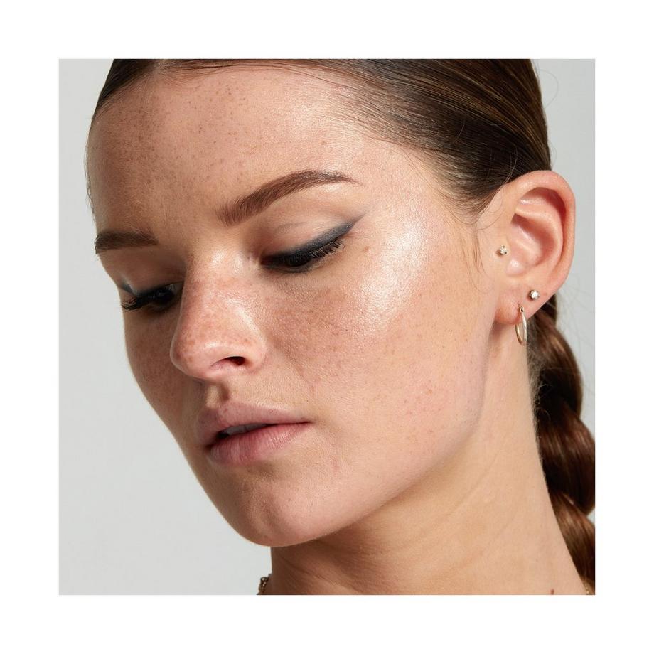 NYX-PROFESSIONAL-MAKEUP  Slim Eye Pencil 