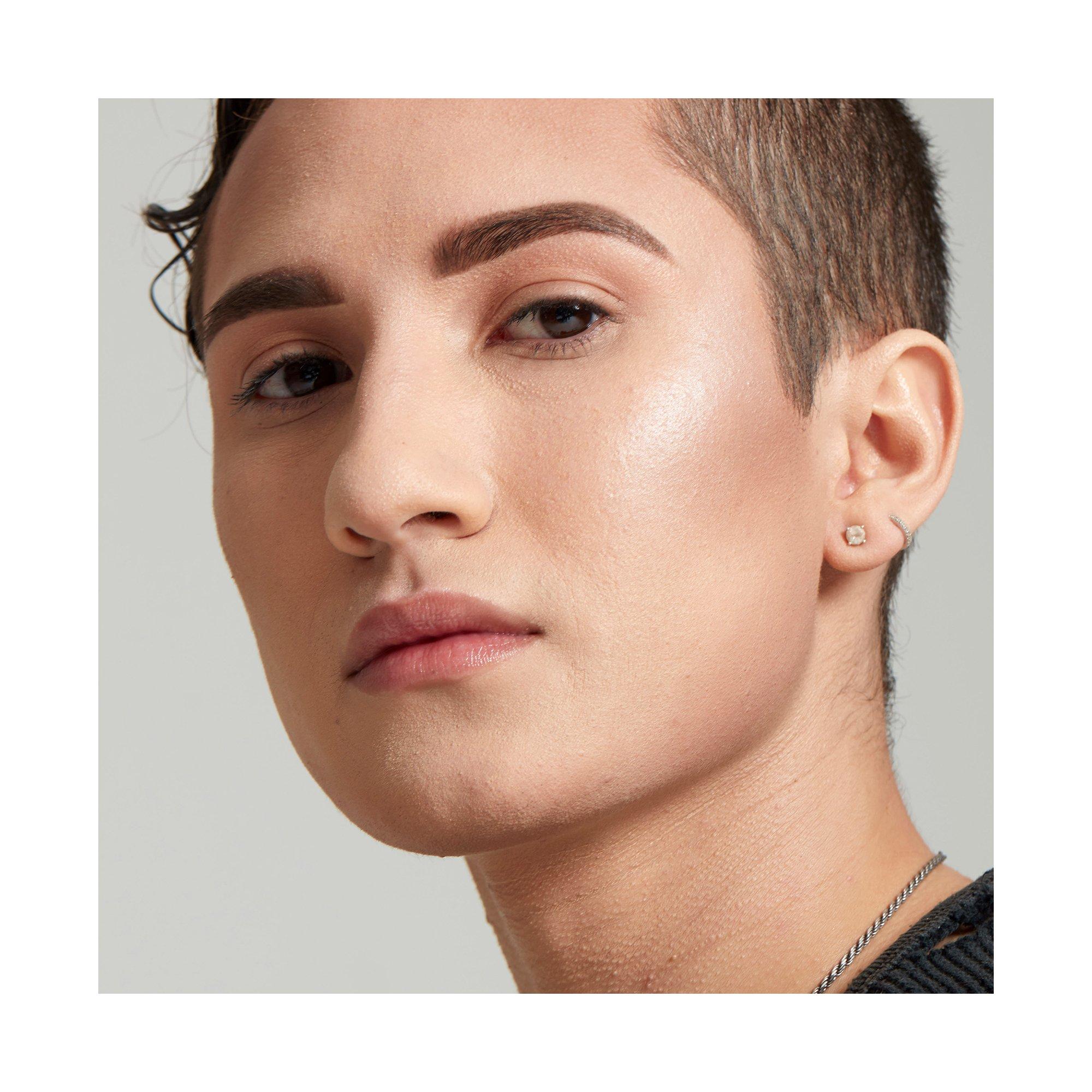 NYX-PROFESSIONAL-MAKEUP  Highlight/Contour Pro Palette 