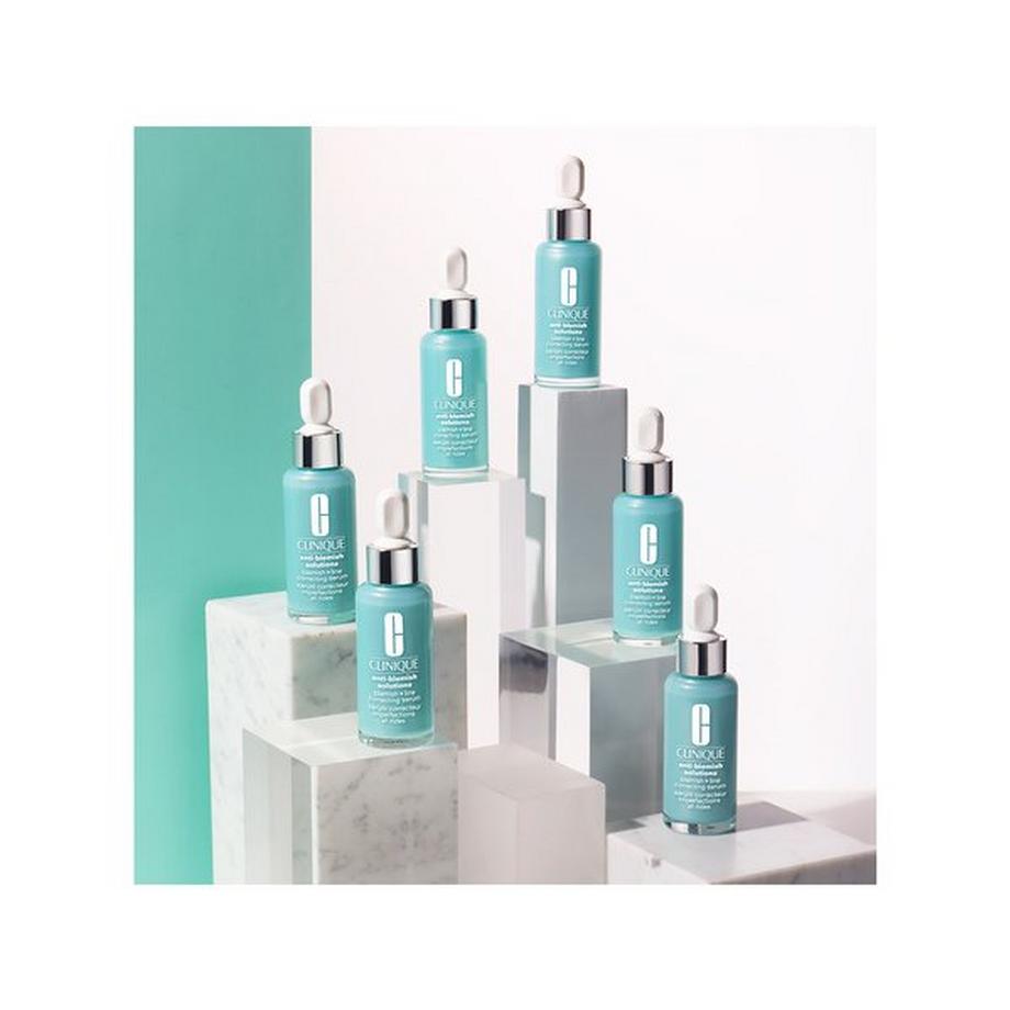 CLINIQUE Anti Blemish  Anti-Blemish™ Solutions Blemish & Line Correcting Serum 