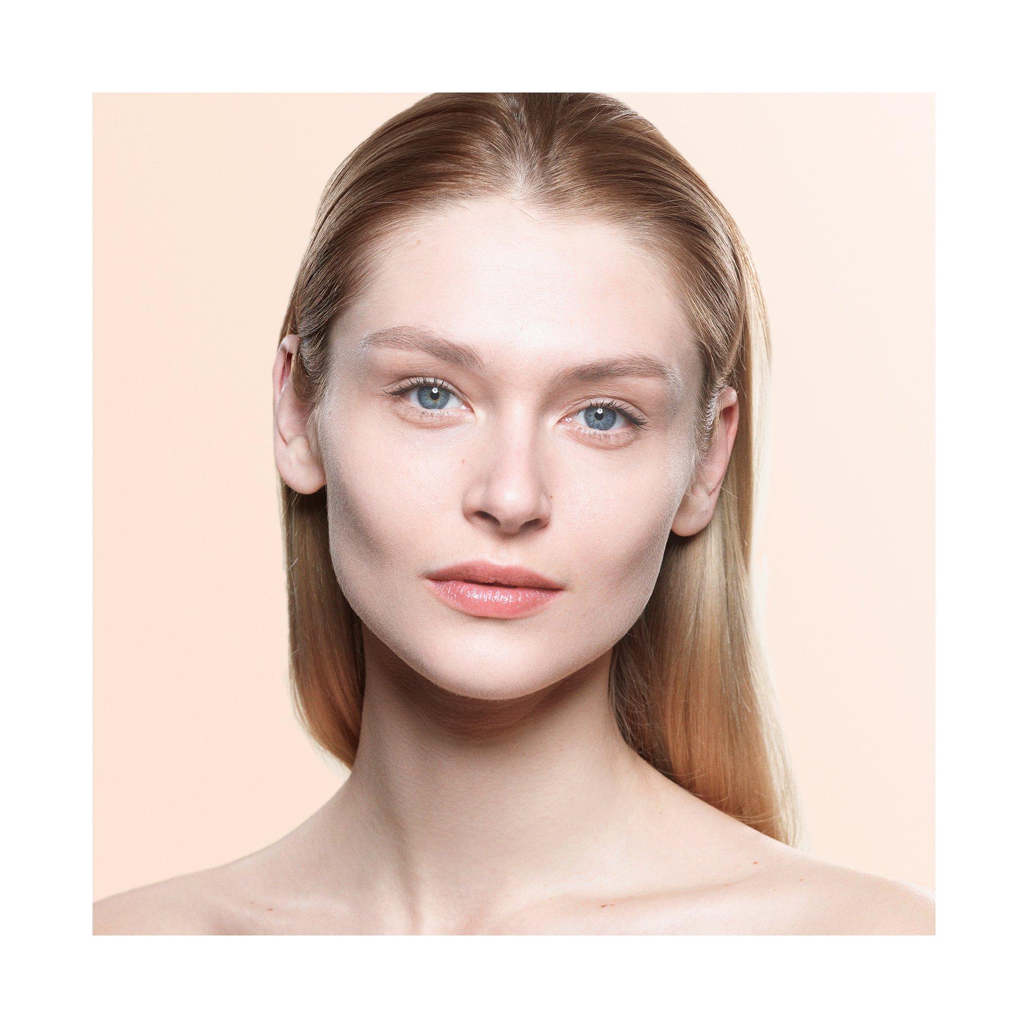 ARMANI Luminous Silk Fond de teint  