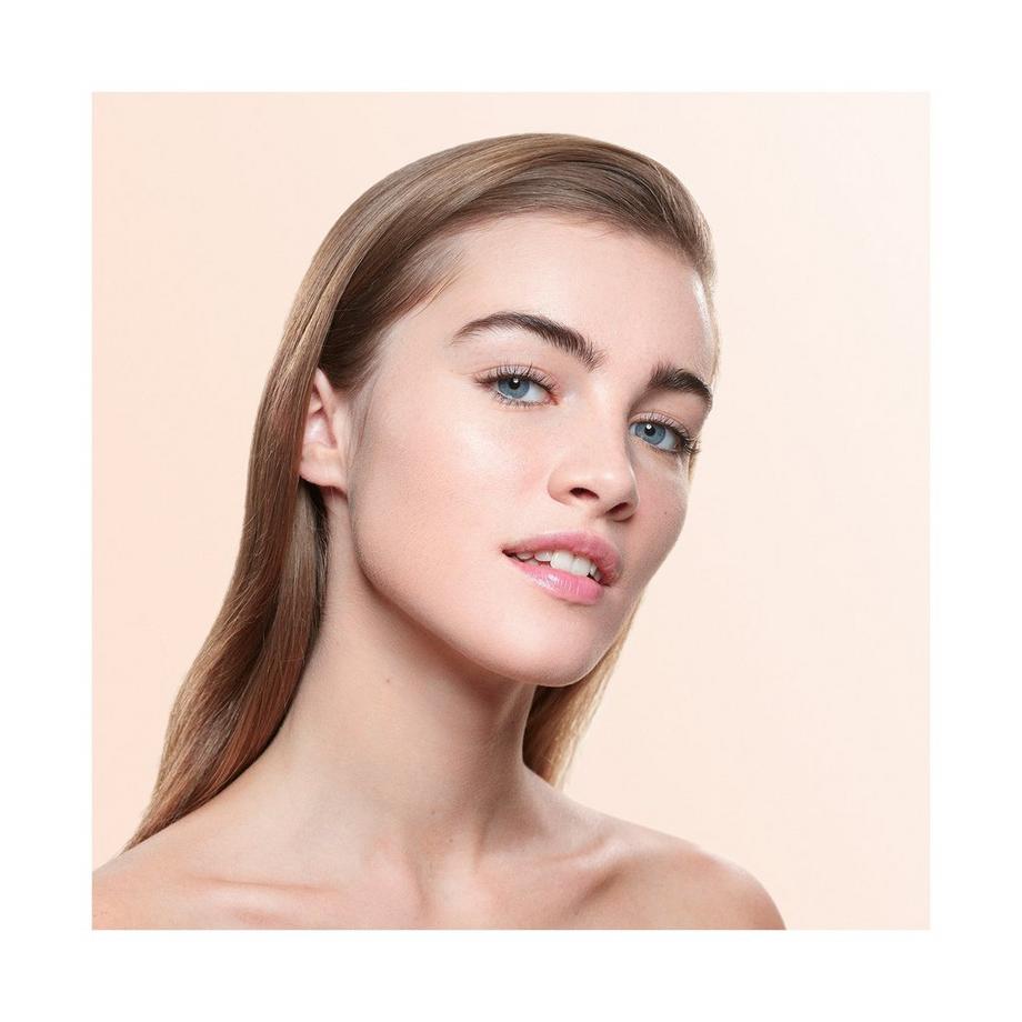 ARMANI Luminous Silk Foundation  