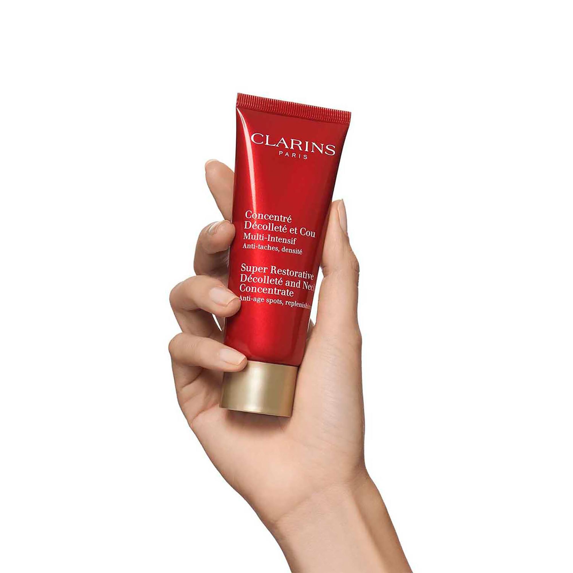 CLARINS 50+ MULTI-INTENSIVE Concentré Décolleté et Cou Multi Intensif 