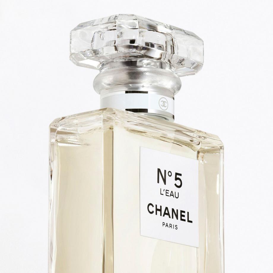 CHANEL N°5 L'EAU EAU DE TOILETTE VAPORISATEUR 