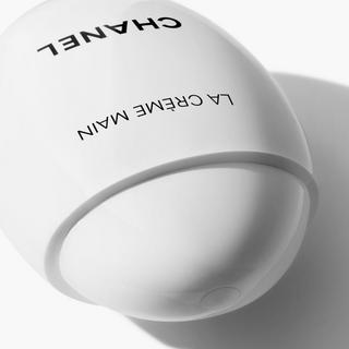 CHANEL LA CRÈME MAIN NOURRIT-ADOUCIT-ILLUMINE 