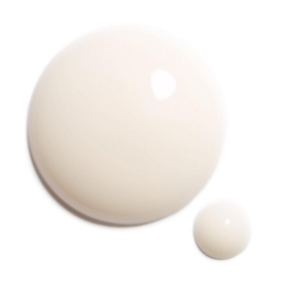 CHANEL SUBLIMAGE L’ESSENCE LUMIÈRE ULTIME PERFECTION DE LA PEAU 