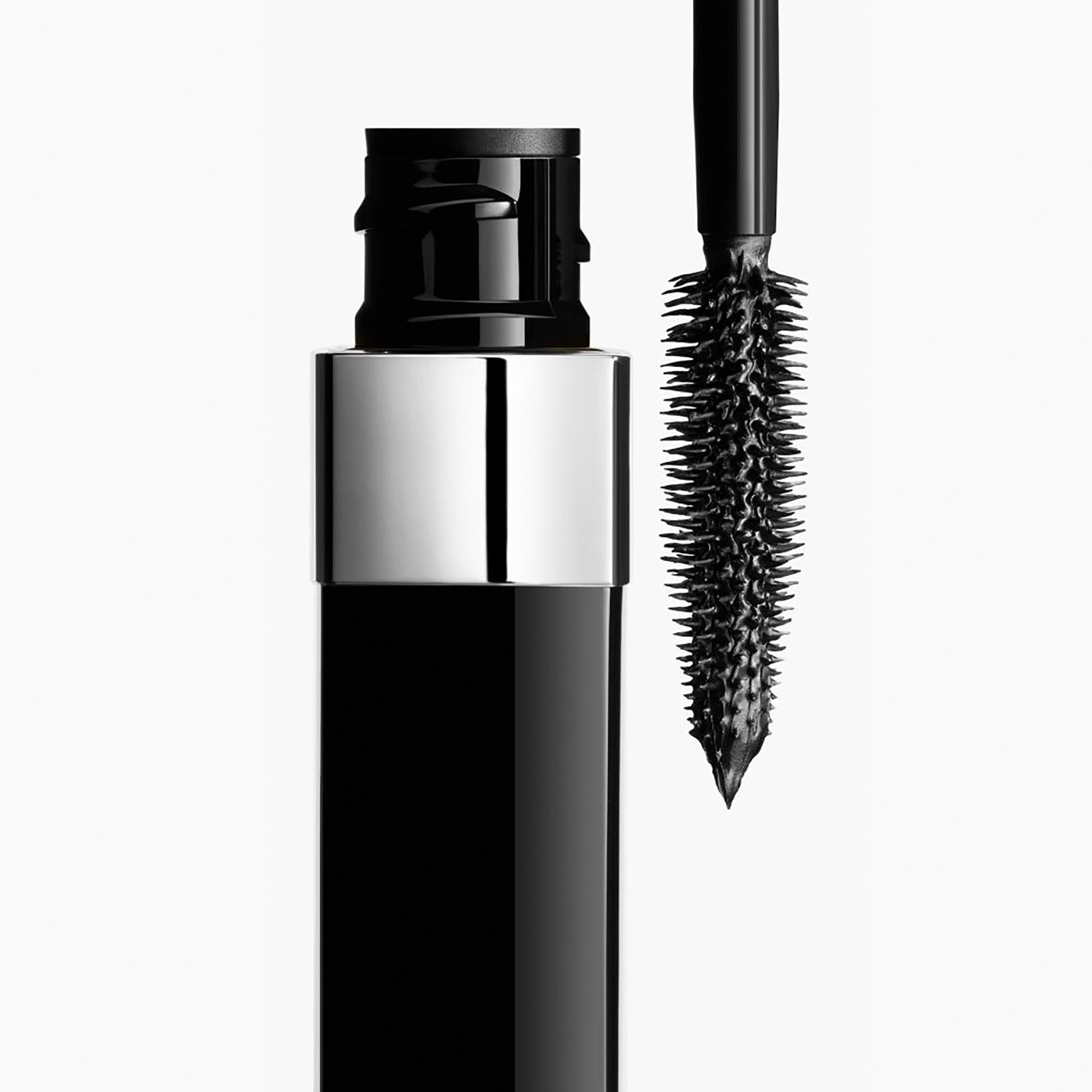 CHANEL INIMITABLE MASCARA FÜR DEFINITION UND SCHWUNG 