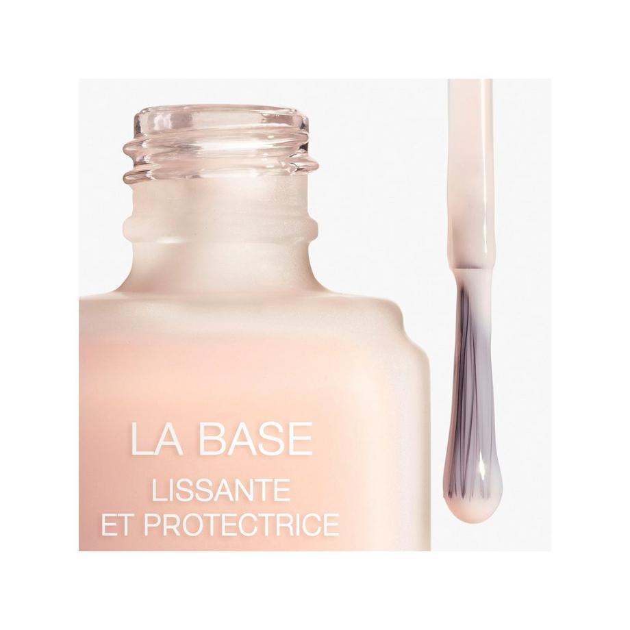 CHANEL LA BASE LISSANTE ET PROTECTRICE 