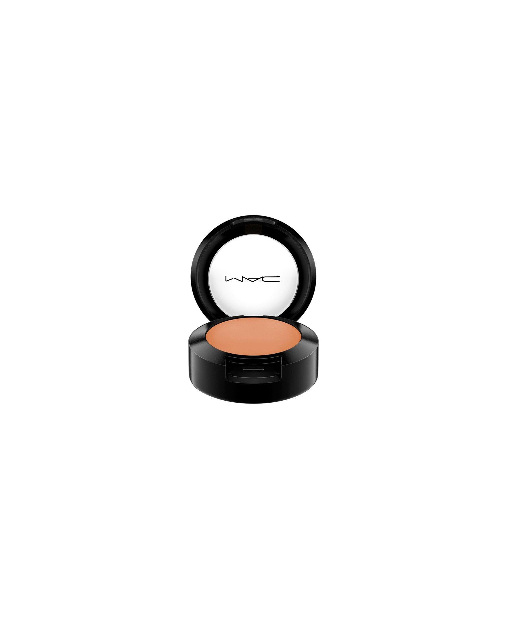 MAC Cosmetics  Studio Finish SPF 35 Concealer NW45