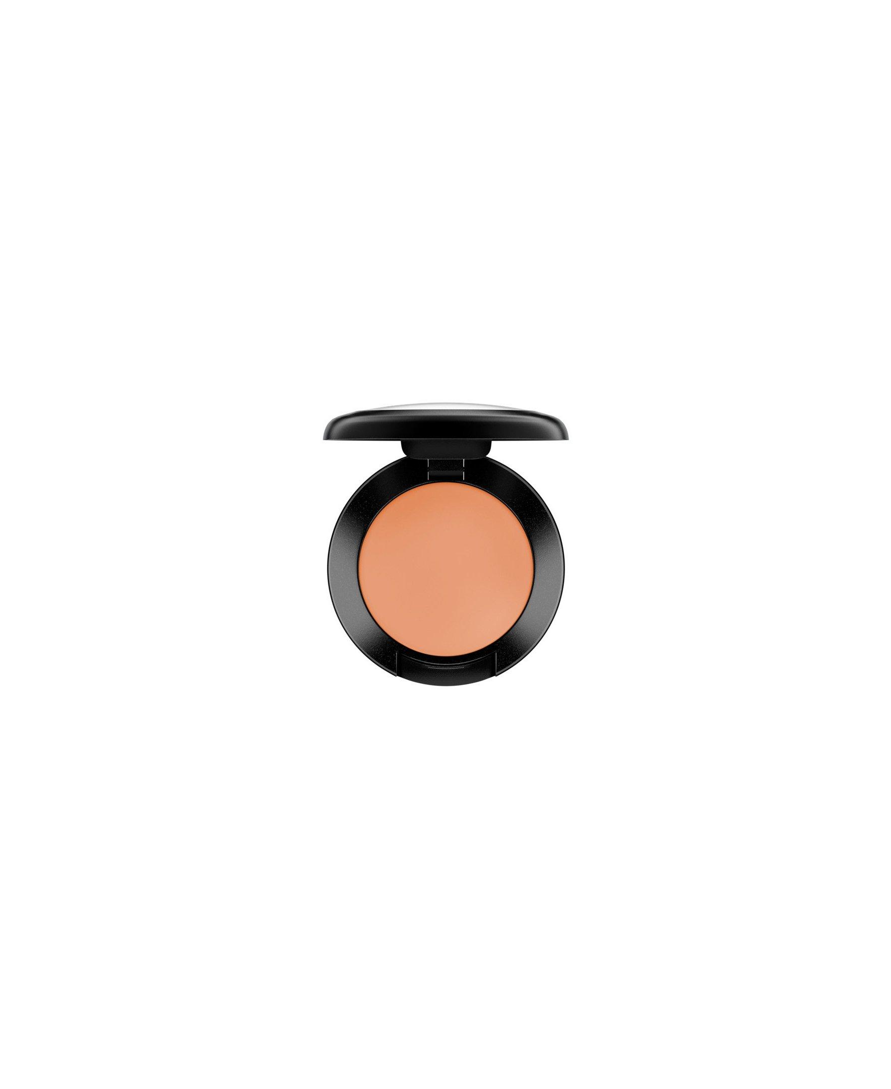 MAC Cosmetics  Studio Finish SPF 35 Concealer NW45