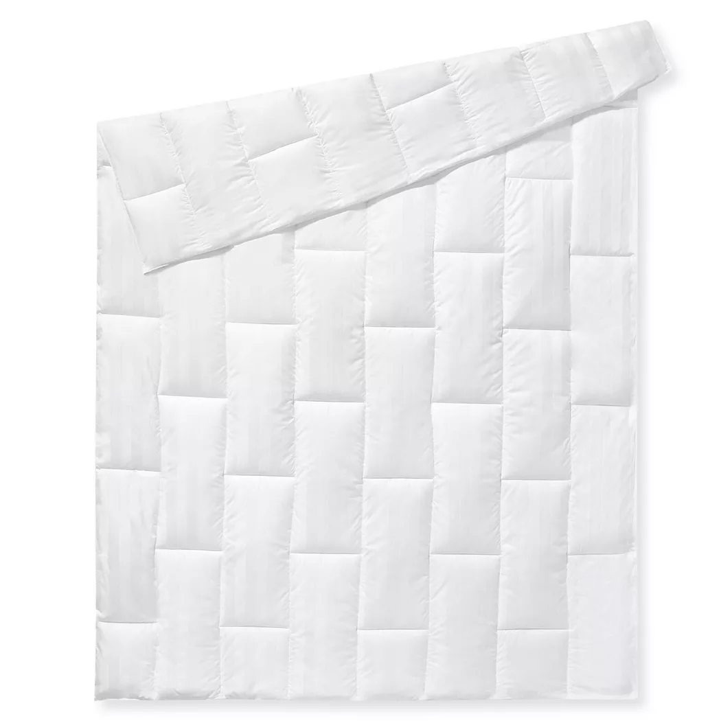 Manor Premium All-Season Synthetic Duvet White 240x240 cm