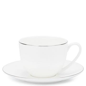 Tasse à café avec soucoupe