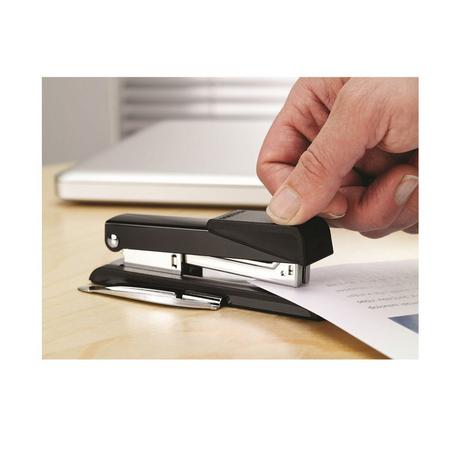 Manor Hefter New Gen B8 