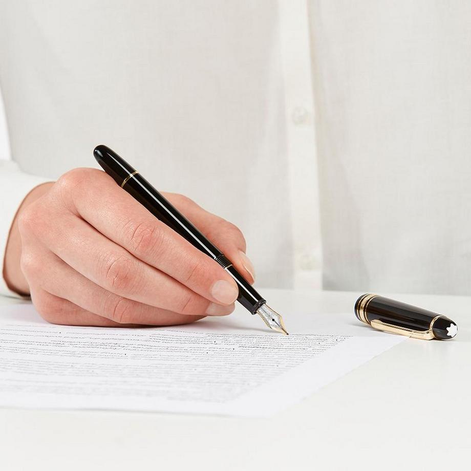 MONTBLANC Penna stilografica Meisterstück 