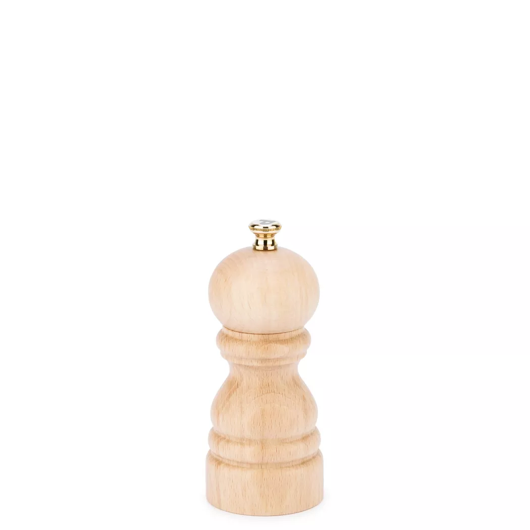 With a beautiful beechwood body, topped with a regal golden button, the Paris 12cm pepper mill is perfectly petite.  The natural wood brings a wholesome authenticity that is synonymous with balance and nutrition so will inspire great creativity in the kitchen with seasonal ingredients and many new, exciting taste experiences. Paris