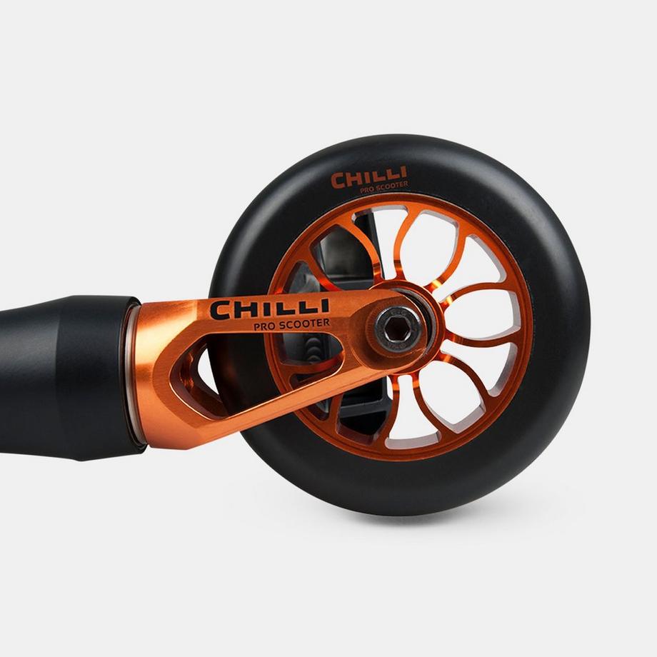 CHILLI Reaper Scooter für Skate-Park 