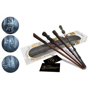 WOWStuff!  Harry Potter baguette magique avec lumière, assortiment aléatoire 