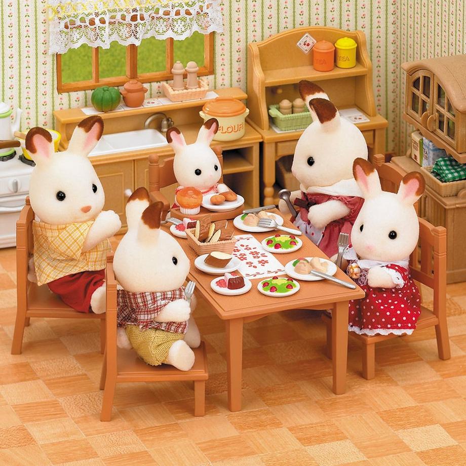 Sylvanian Families  La table de repas 