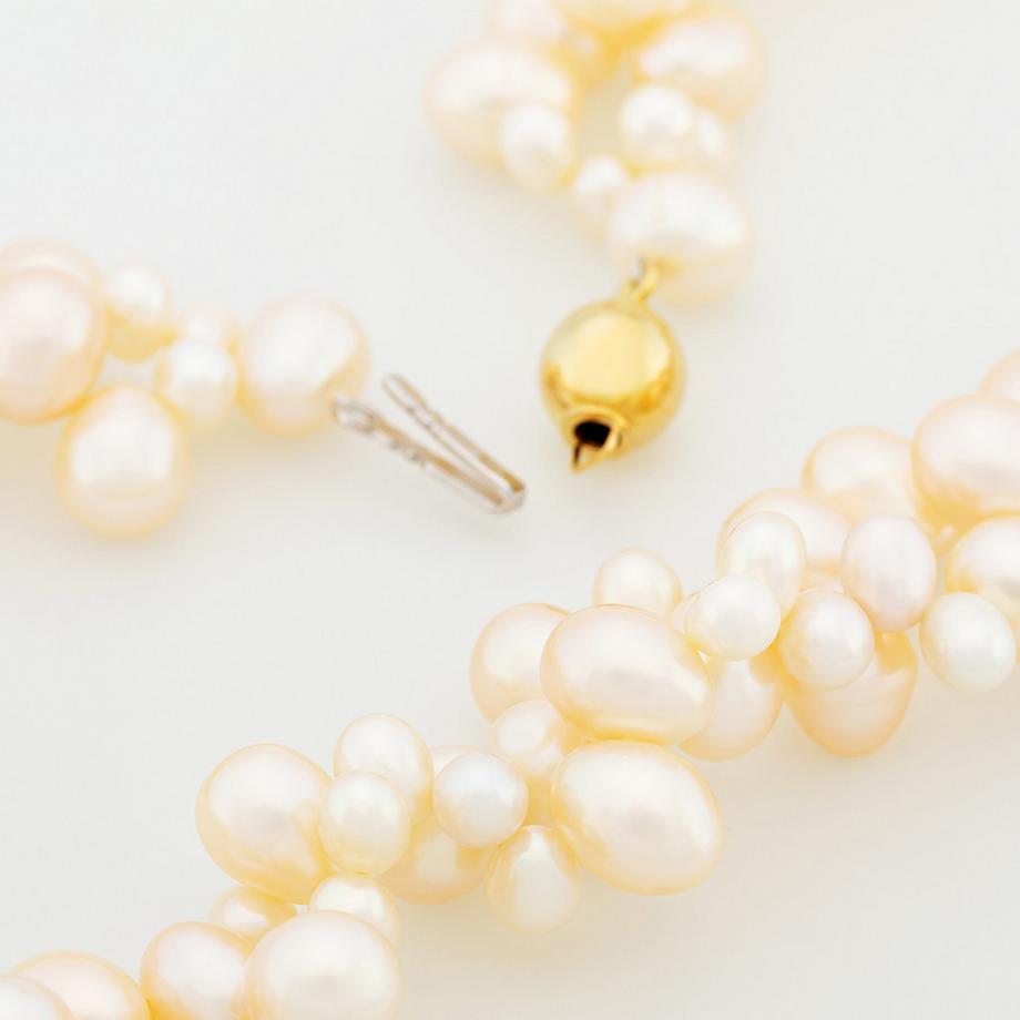 Puro  COLLIER PERLEN SUESS 