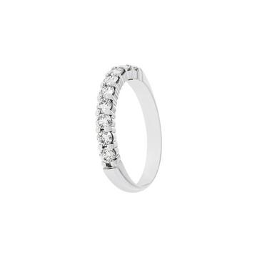 Ring mit Diamant