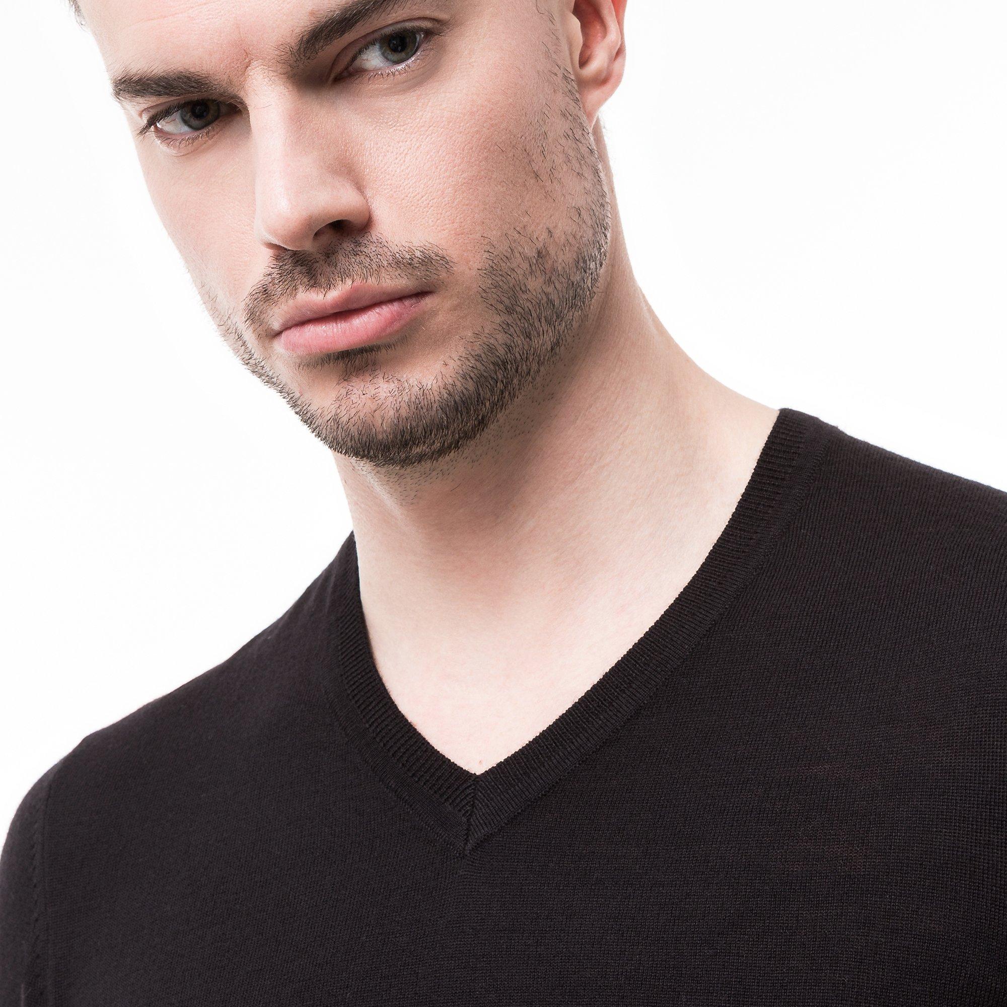 Manor Man Classic Fit Langarm V-Ausschnitt Pullover  