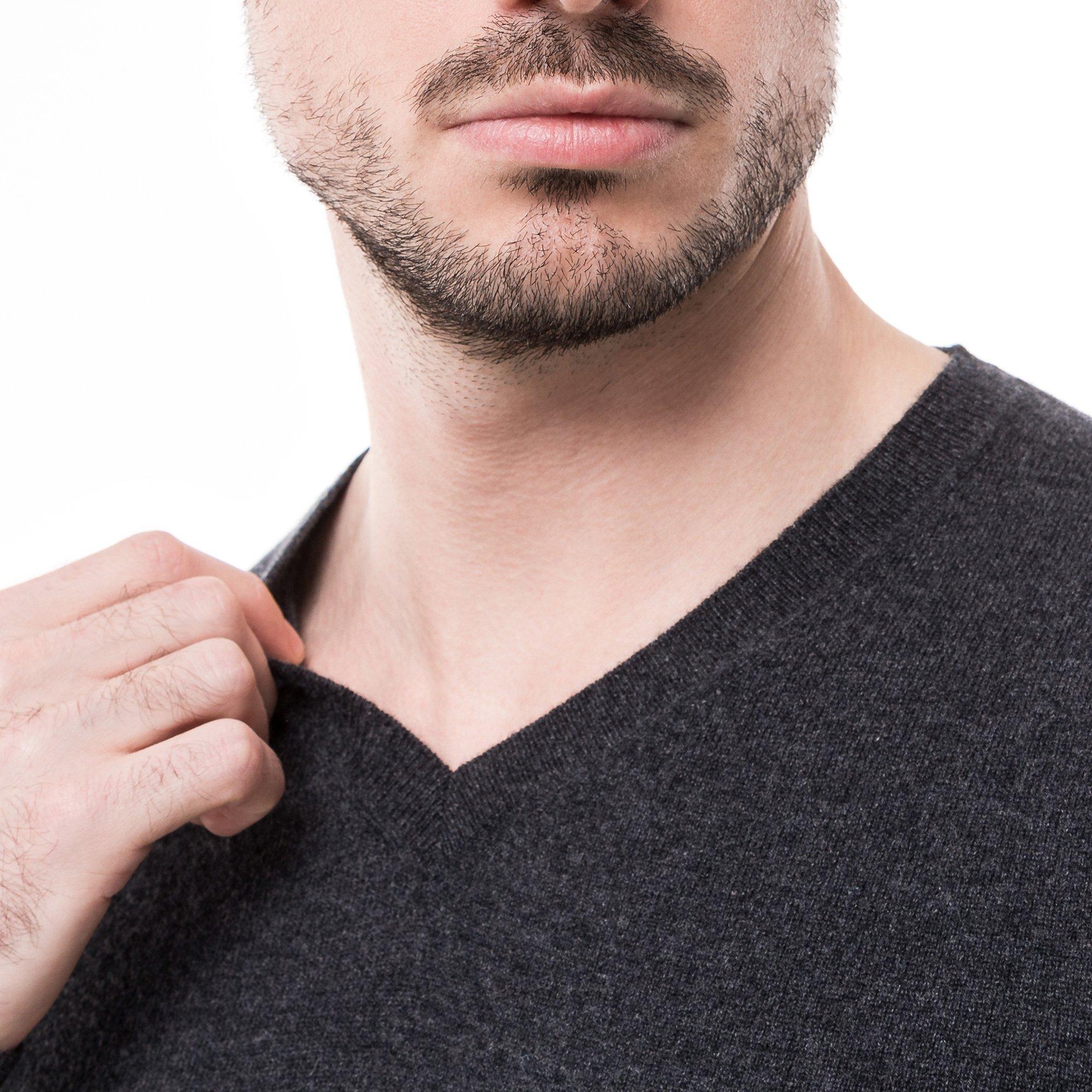 Manor Man Cashmere V-Neck Pullover  