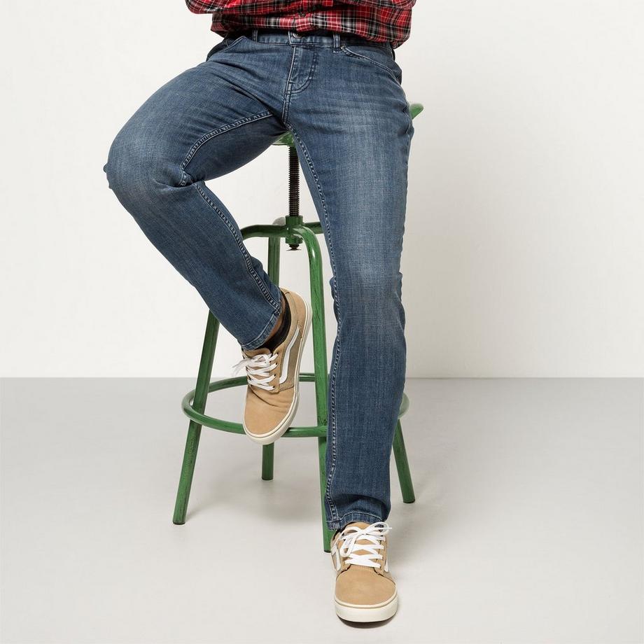 Manor Man Comfort Stretch Slim Fit Jeans  