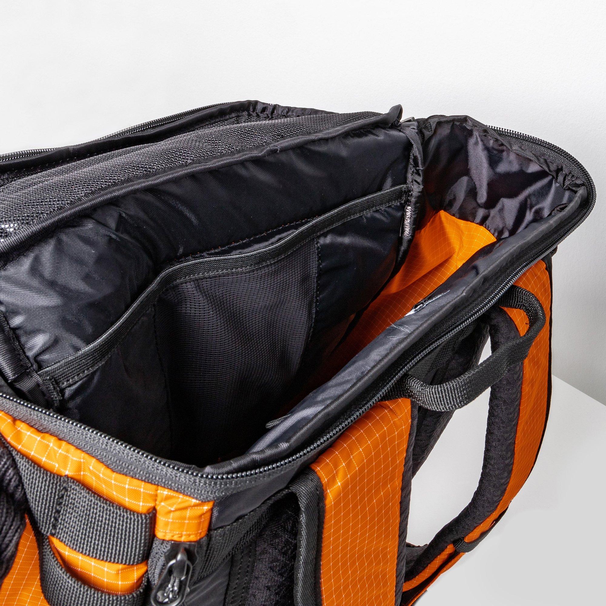 Dakine Orange 56cm Concourse 