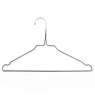 Metallischen Kleiderbügel