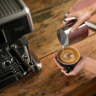 Sage Espresso Kolbenmaschine The Barista Touch 