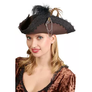 Chapeau avec bordure en crochet