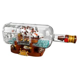 LEGO  21313 Bateau en bouteille 