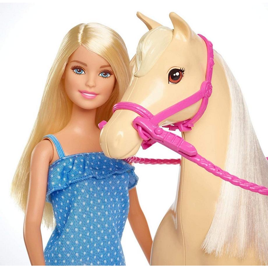 Barbie  Poupée et cheval 
