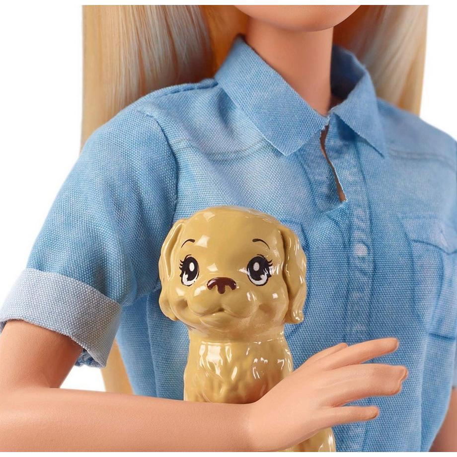 Barbie  Reise Puppe (blond) und Zubehör 