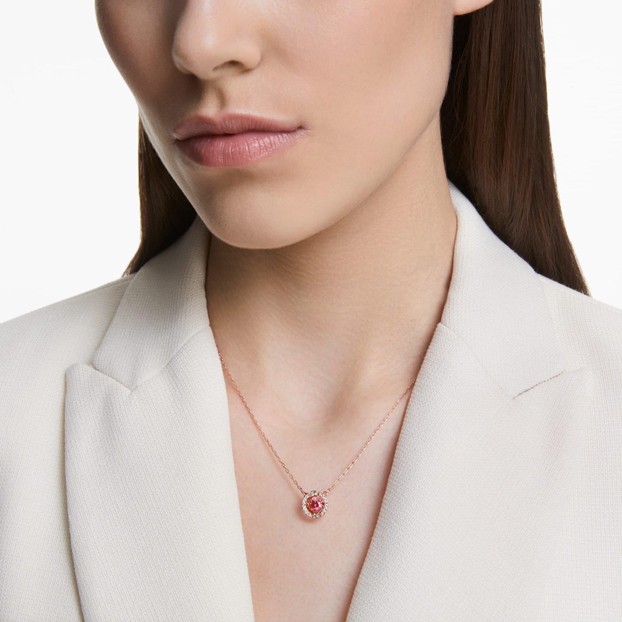 SWAROVSKI Una Collier avec pendentif 