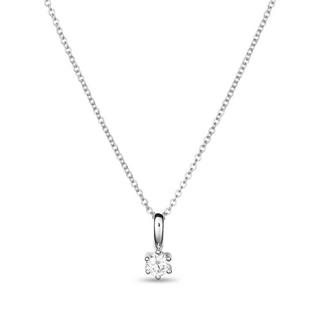 Sergio Ferris  Collier avec pendentif 