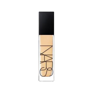 Nars Natural Radiant Longwear Foundation Foundation 